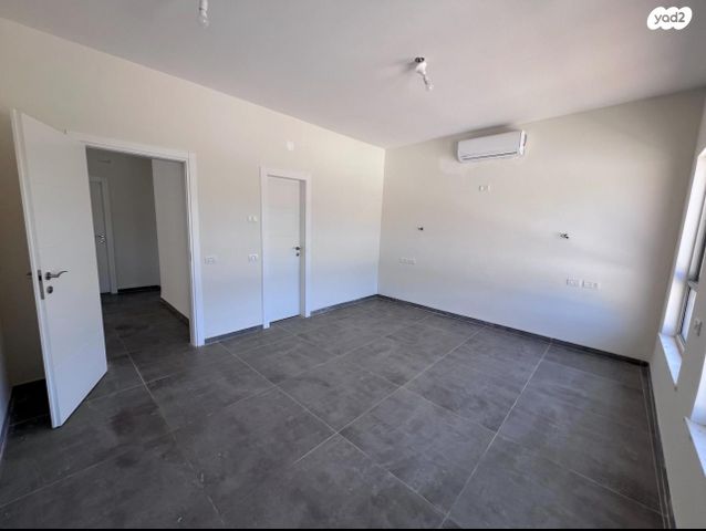 בית פרטי/ קוטג', הכרמל 15, קרית עמל, קרית טבעון