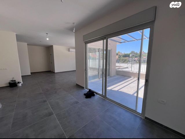 בית פרטי/ קוטג', הכרמל 15, קרית עמל, קרית טבעון