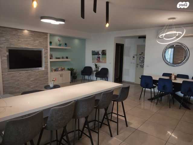 דירה, סמיר משה נקאש 8, כפר גנים ג, פתח תקווה