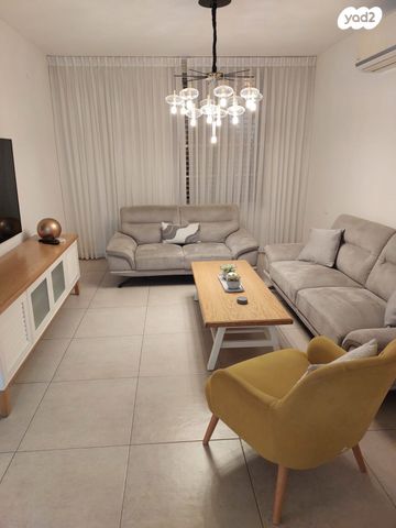 דרך המשחררים 121