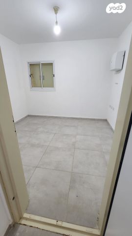 דירה, המעפילים 5, רובע ב', אשדוד