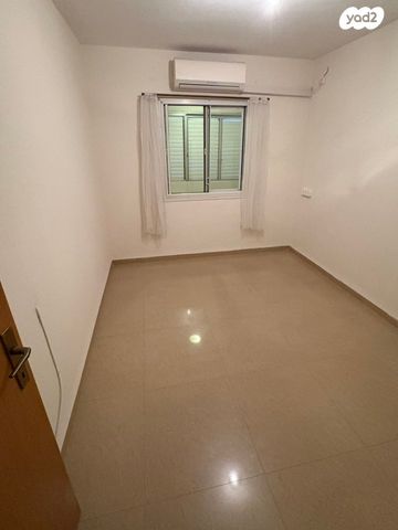 דירה, יוסף טרומפלדור 39, שיכון ב', קרית שמונה