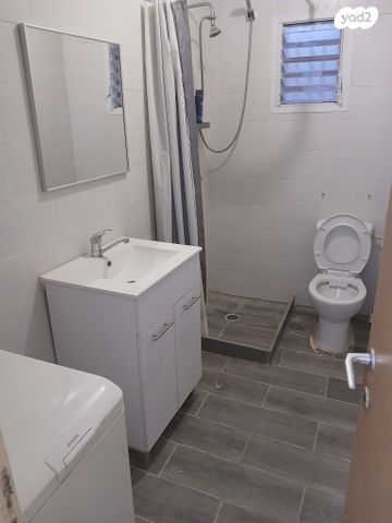 דירה, דרך השלום 81, שכונה ג', באר שבע