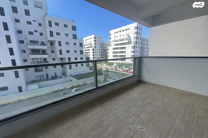 דירה, אור ים, אור עקיבא