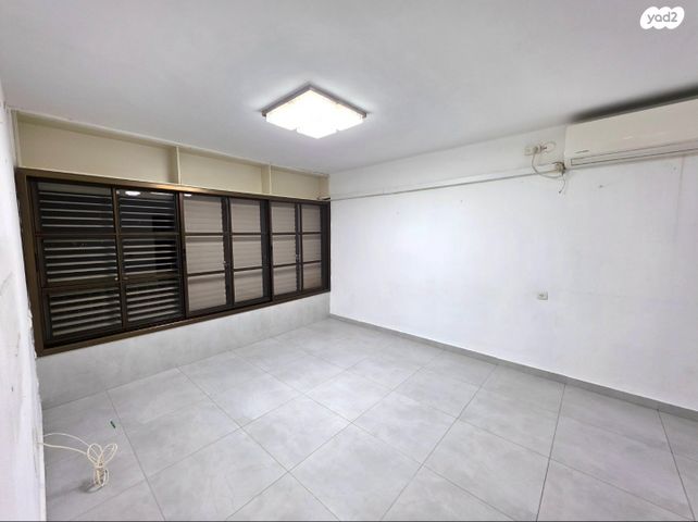 דירה, הרב לוי, רמת הנשיא, בת ים