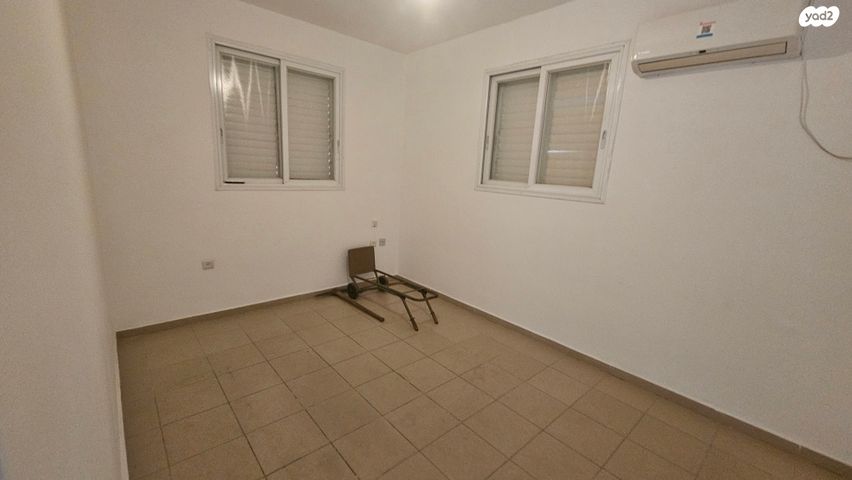 דירת גן, קפלן, קרית אונו