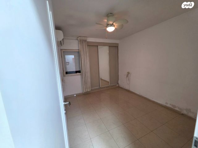 דירה, הרב לוי, רמת הנשיא, בת ים