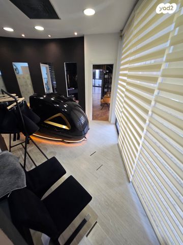 חנויות/ שטח מסחרי, יוסף לישנסקי 27, מב"ת מערב, אזור תעשייה חדש, ראשון לציון