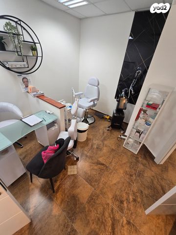 חנויות/ שטח מסחרי, יוסף לישנסקי 27, מב"ת מערב, אזור תעשייה חדש, ראשון לציון