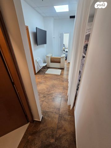 חנויות/ שטח מסחרי, יוסף לישנסקי 27, מב"ת מערב, אזור תעשייה חדש, ראשון לציון