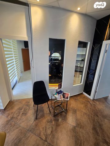 חנויות/ שטח מסחרי, יוסף לישנסקי 27, מב"ת מערב, אזור תעשייה חדש, ראשון לציון