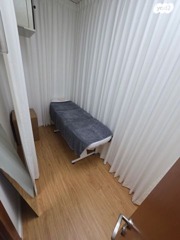 חנויות/ שטח מסחרי, יוסף לישנסקי 27, מב"ת מערב, אזור תעשייה חדש, ראשון לציון