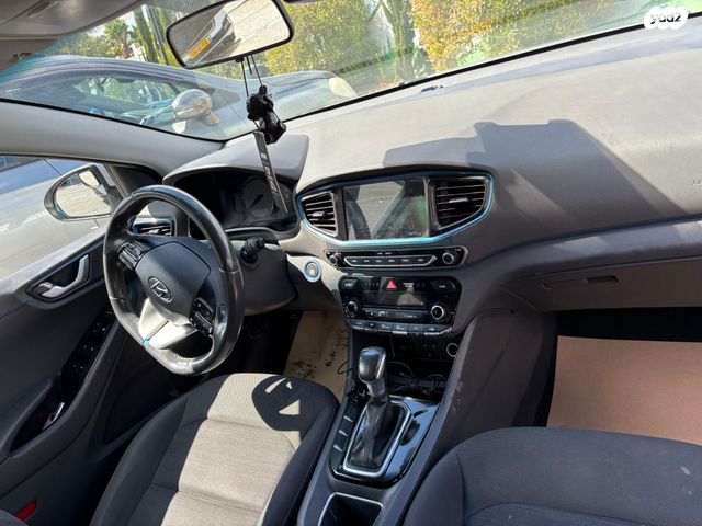 מודעת רכב יונדאי איוניק