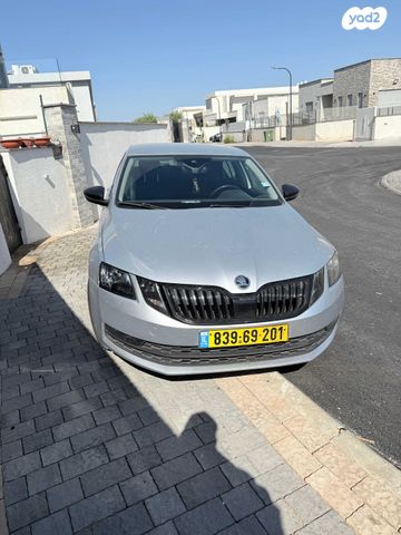 סקודה אוקטביה 