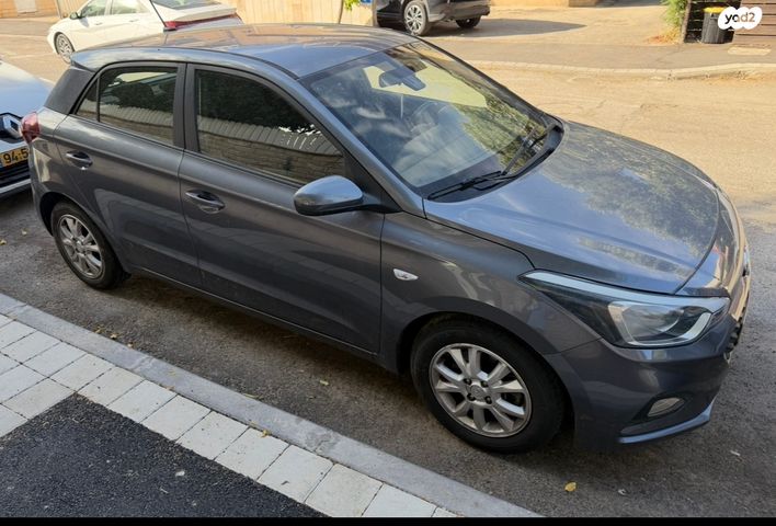 מודעת רכב יונדאי i20