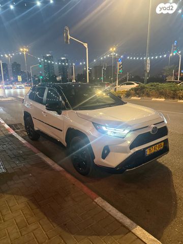 מודעת רכב טויוטה RAV4