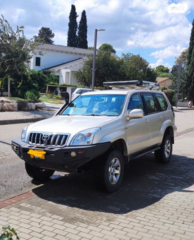 מודעת רכב טויוטה לנד קרוזר