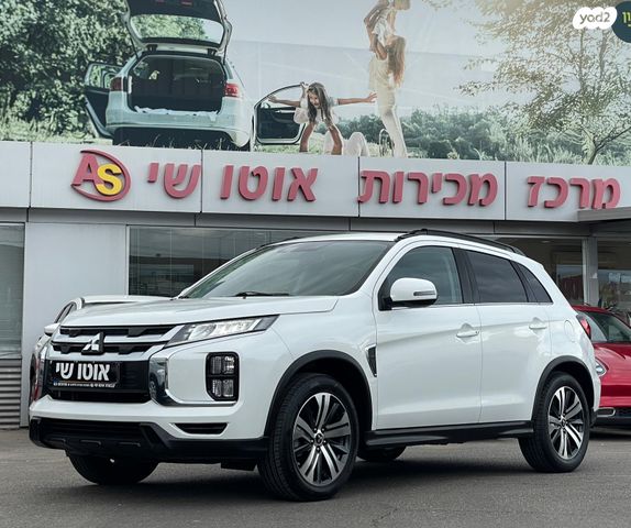 מודעת רכב מיצובישי ASX