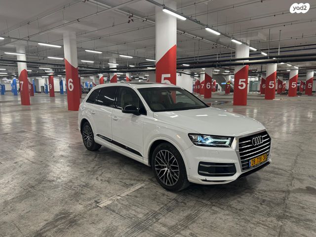 אאודי Q7