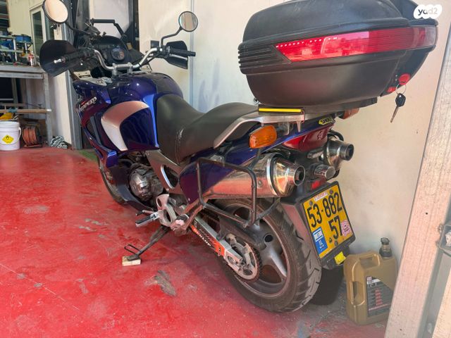 הונדה ואראדרו 1000