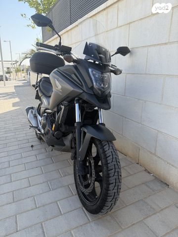 הונדה NC750X