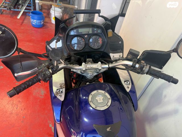 מודעת רכב הונדה ואראדרו 1000