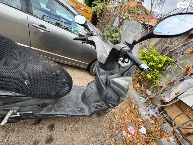 מודעת רכב קימקו G-דינק 250