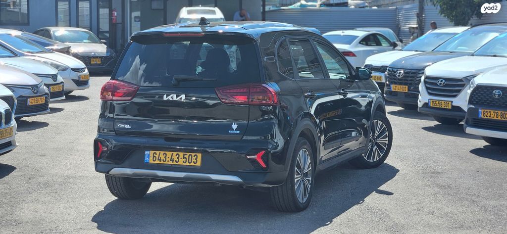 קיה נירו פלוס