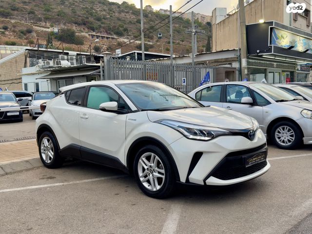 טויוטה C-HR