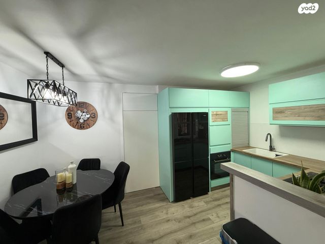 דירה, גלבוע 8, שכונה ה'-ו', מבשרת ציון