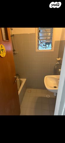 דירה, הרב בן מאיר 3, נאות גנים, נתניה