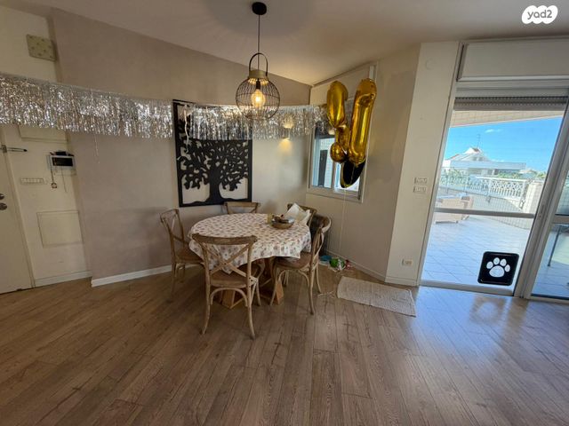 דופלקס, הסחלב 15, קרית הפרחים - 2005, רעננה