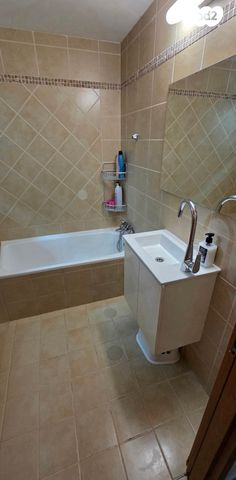 דירת גן, רות המואביה 21, האמהות, שחמון, רובע 9, אילת