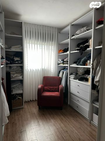 דירה, האלונים 18, רמת יקנעם, יקנעם עילית