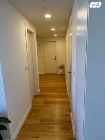 דירה, נחשול 4, נופרים, ראש העין