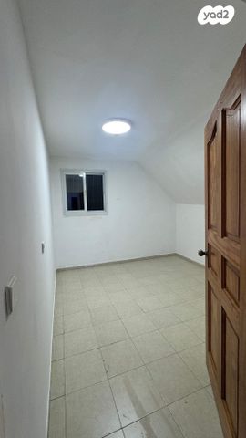 יחידת דיור, הצלף 8, עיר גנים, ירושלים