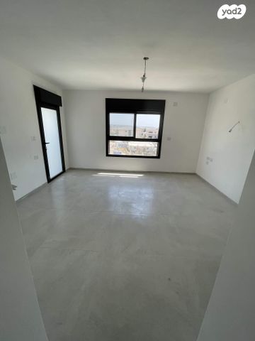 בית פרטי/ קוטג', עץ השדה 134, אדמית / יערית, שלומי