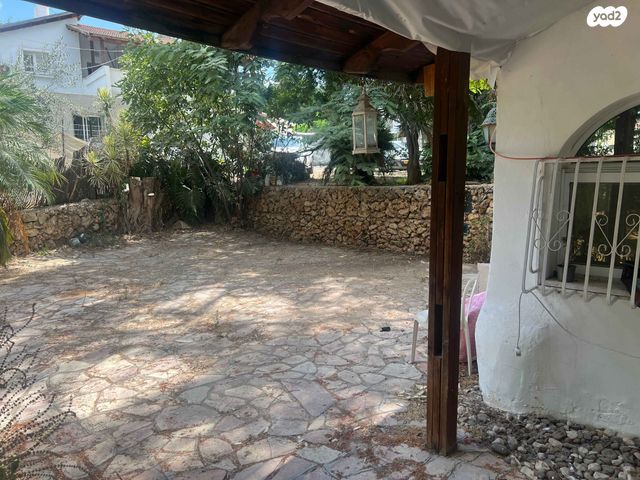 דירת גן, המייסדים 1, בית עוזיאל, בית עוזיאל