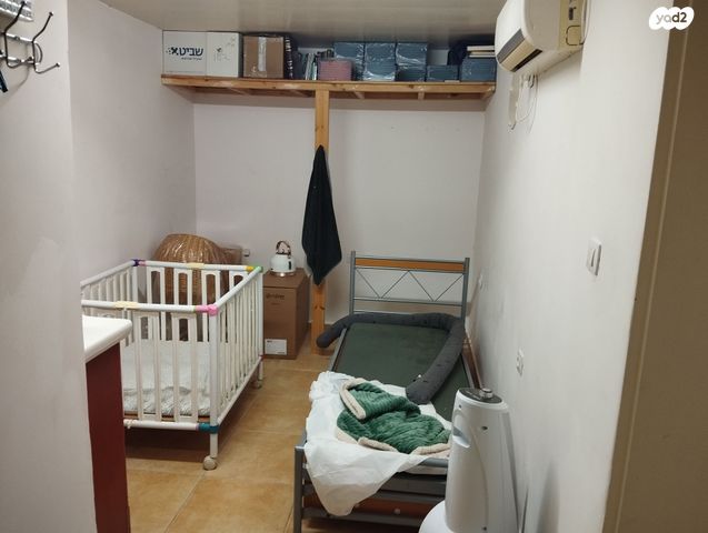 יחידת דיור, היקינטון 12, שאר העיר, חצור הגלילית