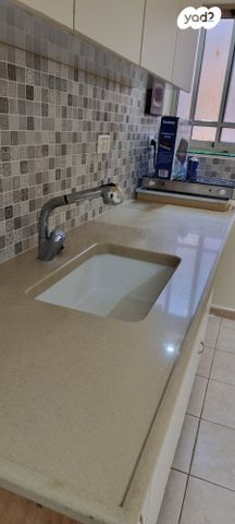 מרתף/ פרטר, החרוב 7, שאר העיר, כפר יונה