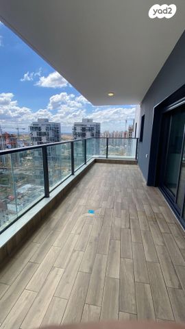 גג/ פנטהאוז, יוחנן הסנדלר 7, דרום חדש, פארק הים, בת ים