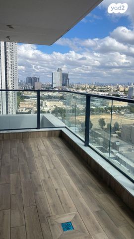 גג/ פנטהאוז, יוחנן הסנדלר 7, דרום חדש, פארק הים, בת ים