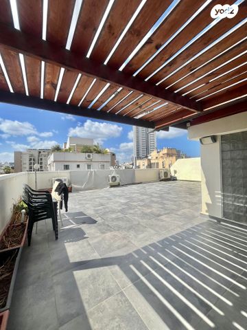 גג/ פנטהאוז, הפטמן, שכונת יהלום, מרכז העיר ב, רמת גן