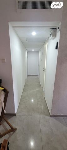 דירה, סיגליות 25, הסגליות, מעלות תרשיחא