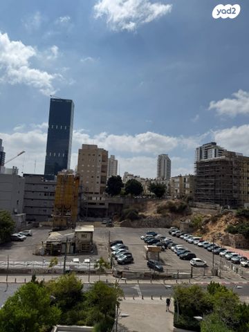 דירה, נחלת גנים, רמת גן