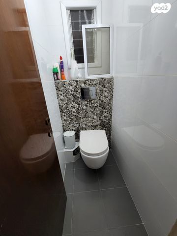 דירה, אהרון פלדמן 1, נווה זית, לוד