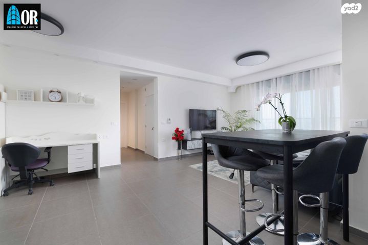 דירה, גאולה כהן, נאות פרס, רמלה