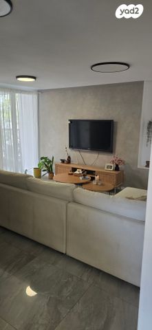 דירה, ארלוזורוב 17, נווה עובד, יהוד מונוסון