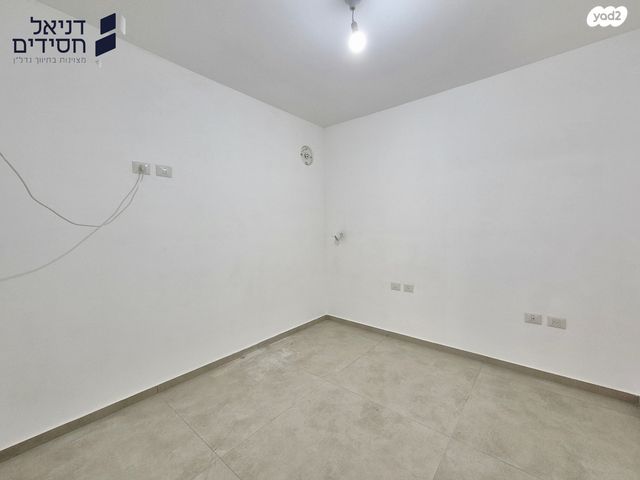 דירה, רש"י, גרין ועם, חולון