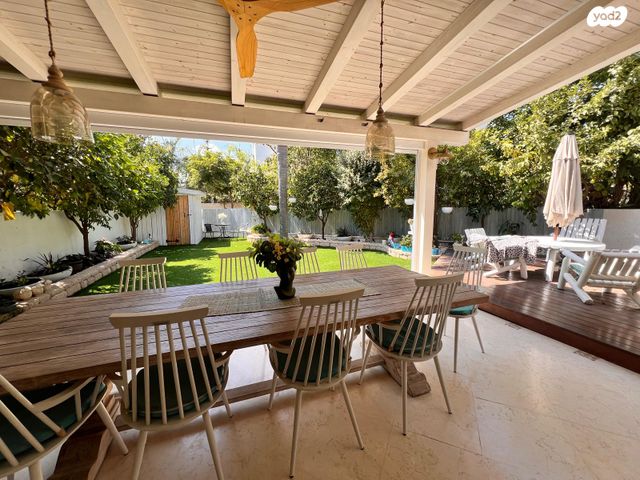 בית פרטי/ קוטג', נחל ים, נווה דקלים, ראשון לציון